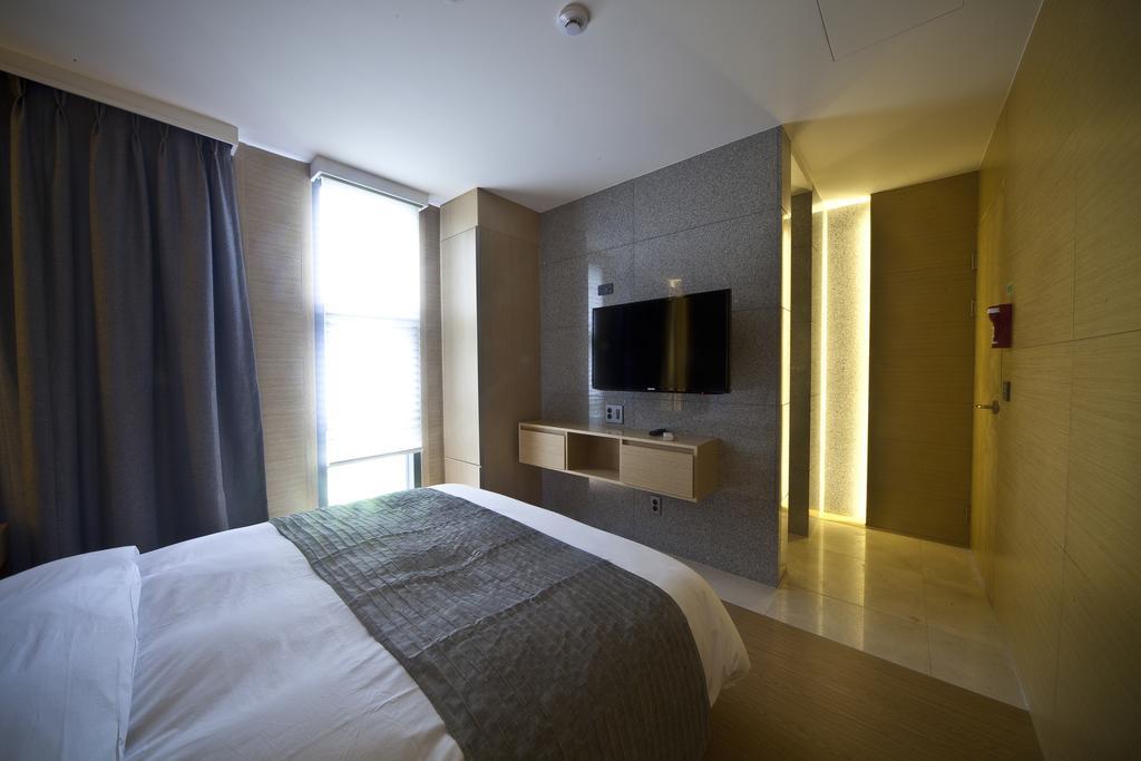 Stanford Hotel And Resort Jeju by Rom bilde